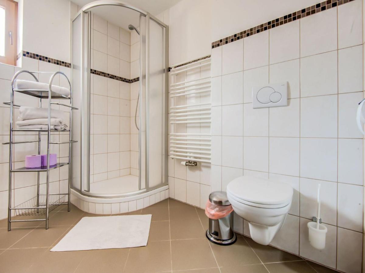 Attractive Apartment In Hainzenberg With Ski Room Luaran gambar